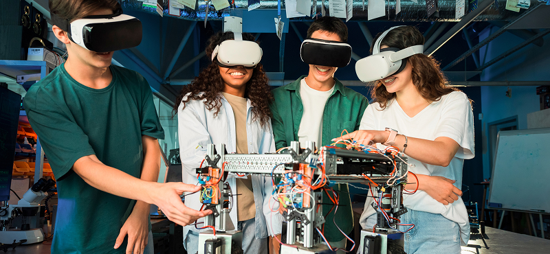 5 Challenges to Address in Scaling Robotics Solutions in the Workforce